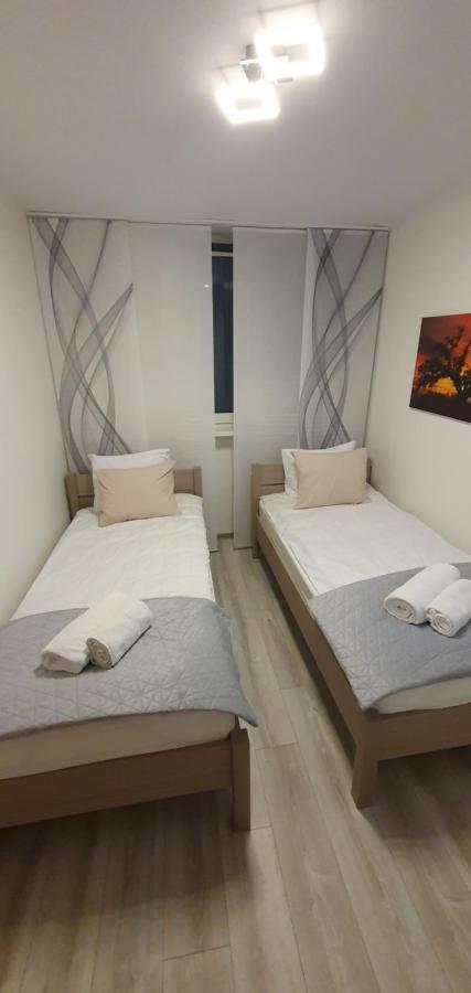 Appartamento Apartament B Foryou Breslavia Esterno foto
